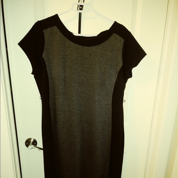 Maternity Work Dress - Picture 2 of 2